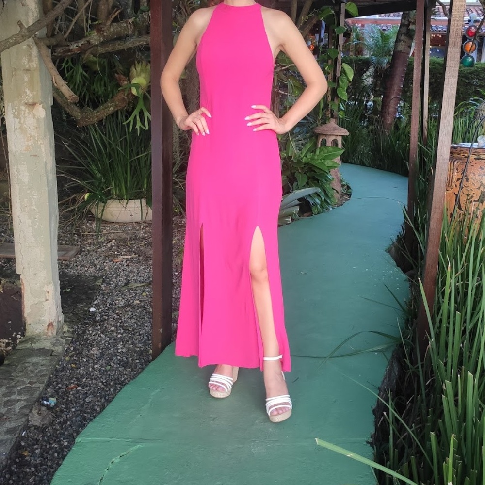 Open-back Pink Dress